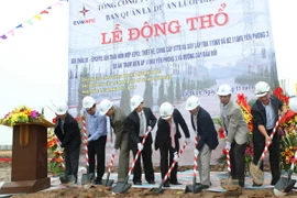 Khởi công công trình cấp điện cho tổ hợp Samsung Display