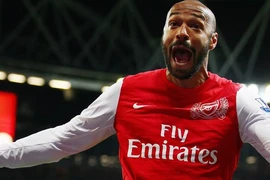 Huyền thoại của Arsenal Thierry Henry tuyên bố giải nghệ