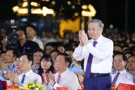 Tổng Bí thư, Chủ tịch nước Tô Lâm dự chương trình chính luận nghệ thuật đặc biệt với chủ đề “Lời Người để lại” nhân kỷ niệm 55 năm thực hiện Di chúc của Chủ tịch Hồ Chí Minh và 55 năm ngày mất của Người (02/09/1969-02/09/2024). (Ảnh: Trí Dũng/TTXVN)