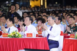 Tổng Bí thư, Chủ tịch nước Tô Lâm và các đại biểu dự chương trình. (Ảnh: Lâm Khánh/TTXVN)