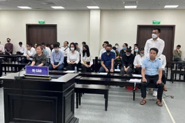 Các bị cáo tại phiên tòa. (Ảnh: Kim Anh/TTXVN)