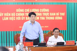 Ông Lương Cường, Ủy viên Bộ Chính trị, Thường trực Ban Bí thư phát biểu tại buổi làm việc. (Ảnh: Phương Hoa/TTXVN)