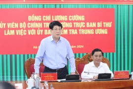 Ông Lương Cường, Ủy viên Bộ Chính trị, Thường trực Ban Bí thư phát biểu tại buổi làm việc. (Ảnh: Phương Hoa/TTXVN)