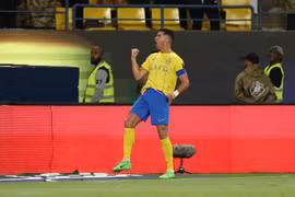 Ronaldo tỏa sáng mang chiến thắng về cho Al Nassr.