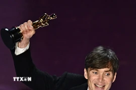 Khoảnh khắc ấn tượng tại Lễ trao giải Oscar