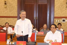 Tổng Bí thư, Chủ tịch nước Tô Lâm phát biểu kết luận cuộc họp. (Ảnh: Trí Dũng/TTXVN)