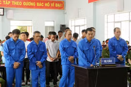 Các bị cáo tại phiên tòa. (Ảnh: TTXVN phát)