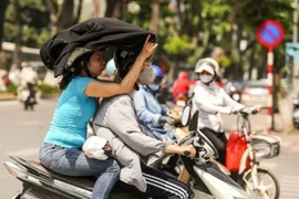 Bắc Bộ nắng nóng. (Ảnh: Lê Minh Sơn/Vietnam+)