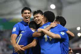 Thái Lan đã giành vé vào vòng 1/8 Asian Cup 2023. (Ảnh: Hoàng Linh/TTXVN)