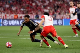 Cận cảnh Bayern hòa Real Madrid trong trận cầu 'siêu kịch tính'