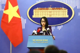 Người phát ngôn Bộ Ngoại giao Phạm Thu Hằng chủ trì Họp báo thường kỳ tháng 1 năm 2024. (Ảnh: Lâm Khánh/TTXVN)