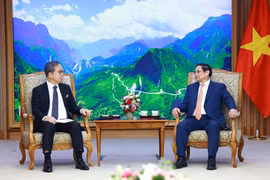 Thủ tướng Phạm Minh Chính tiếp Đại sứ Đặc mệnh toàn quyền Nhật Bản Yamada Takio đến chào từ biệt kết thúc nhiệm kỳ công tác tại Việt Nam. (Ảnh: Dương Giang/TTXVN)