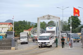 Cửa khẩu quốc tế Tịnh Biên. (Ảnh: Công Mạo/TTXVN)