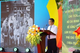 Thứ trưởng Bộ Văn hóa, Thể thao và Du lịch Hoàng Đạo Cương phát biểu trong buổi lễ. (Ảnh: Thanh Tùng/TTXVN)