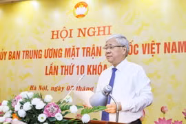 Ủy viên Bộ Chính trị, Bí thư Trung ương Đảng, Chủ tịch Ủy ban Trung ương MTTQ Việt Nam Đỗ Văn Chiến phát biểu. (Ảnh: Minh Đức/TTXVN)
