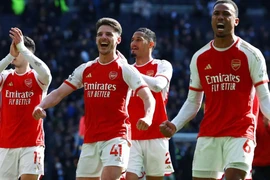 Arsenal tiếp tục đứng đầu Premier League sau trận thắng Tottenham. (Nguồn: Getty Images)