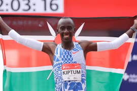 Kelvin Kiptum qua đời vì tai nạn giao thông. (Nguồn: CNN)