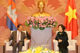 Chủ tịch Quốc hội Nguyễn Thị Kim Ngân tiếp Thủ tướng Campuchia Samdech Akka Moha Sena Padei Techo Hun Sen đang ở thăm chính thức Việt Nam. (Ảnh: Trọng Đức/TTXVN)