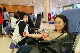 [Photo]: Hội Thanh niên vận động 500.000 đơn vị máu