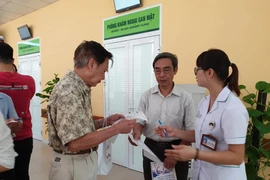 Mỗi người dân sẽ có một mã định danh y tế (ID) duy nhất và tồn tại suốt đời. (Ảnh: T.G/Vietnam+)
