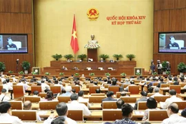 Quang cảnh phiên chất vấn và trả lời chất vấn sáng 1/11. (Ảnh: Dương Giang/TTXVN)
