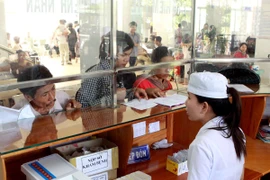 Từ 2015, khám vượt tuyến sẽ không được bảo hiểm thanh toán 