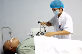 Mỗi năm ở Việt Nam có 14.000 phụ nữ mắc ung thư vú 