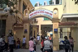 Hà Nội chỉ đạo làm rõ vụ gian lận xét nghiệm ở Bệnh viện Xanh Pôn 