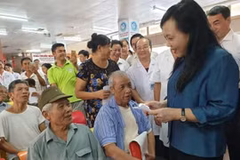 [Mega Story] Nhìn lại: Hai nhiệm kỳ, Bộ trưởng Bộ Y tế đã làm những gì