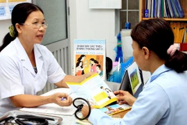 “Kết thúc dịch HIV/AIDS: Cần có sự cam kết và đầu tư thông minh"