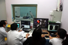 Bệnh viện quận Thủ Đức đầu tư trang thiết bị hiện đại phục vụ bệnh nhân. (Ảnh: Phương Vy/TTXVN)