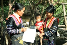 Vẫn còn hơn 500 xã vùng sâu, vùng xa chưa có nữ hộ sinh 