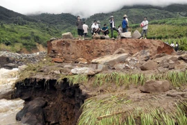 Quan tâm hỗ trợ tâm lý, sức khỏe người dân sau thảm họa 