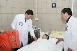 Bác sỹ - bệnh nhân: Những món quà giản dị và ý nghĩa