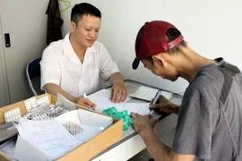  Phòng khám ngoại trú tại Bệnh viện Hữu nghị Việt Tiệp đang quản lý, điều trị 1.200 bệnh nhân HIV/AIDS. (Ảnh: TXVN/Vietnam+)