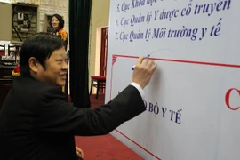 Thứ trưởng Bộ Y tế Nguyễn Viết Tiến. (Ảnh: PV/Vietnam+)
