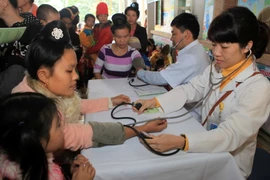 Nhật viện trợ 337.600 USD để chăm sóc bà mẹ, trẻ em Điện Biên 