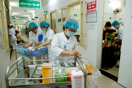 Hội Điều dưỡng hướng tới đổi mới phong cách phục vụ. (Ảnh: Dương Ngọc/TTXVN)