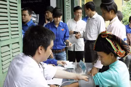 Khởi động dự án bác sỹ trẻ tình nguyện về vùng khó khăn