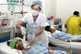 13 bệnh viện tuyến Trung ương cam kết không để nằm ghép