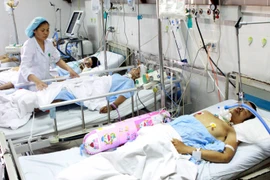 Năm 2015: Giảm tải ở bệnh viện tuyến Trung ương chuyển biến rõ rệt
