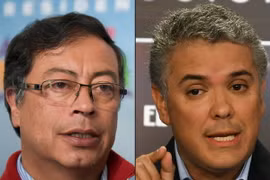 Ứng cử viên theo đường lối bảo thủ Ivan Duque và ứng cử viên cánh tả Gustavo Petro. (Ảnh: AFP/TTXVN)