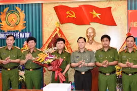 Thanh Hóa thưởng "nóng" Ban chuyên án bắt giữ vận chuyển ma túy lớn 