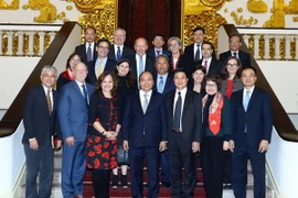 Thủ tướng Nguyễn Xuân Phúc tiếp Chủ tịch Hiệp hội Luật sư Hoa Kỳ Hilarie Bass. (Ảnh: Thống Nhất/TTXVN)