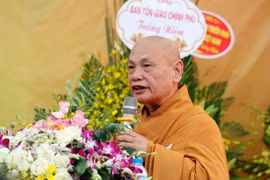 Chủ tịch Hội đồng Trị sự Trung ương Giáo hội Phật giáo Việt Nam Hòa Thượng Thích Thiện Nhơn phát biểu tại Đại lễ. (Ảnh: Nguyễn Dân/TTXVN)