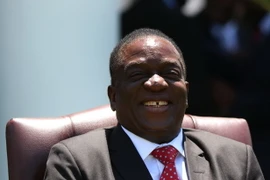 Tân Tổng thống Zimbabwe Emmerson Mnangagwa. (Ảnh: THX/TTXVN)