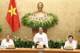 Thủ tướng Nguyễn Xuân Phúc phát biểu tại phiên họp. (Ảnh: Thống Nhất/TTXVN)
