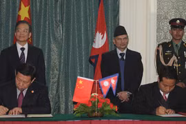 Trung Quốc lôi kéo được Nepal vào “Con đường Tơ lụa”