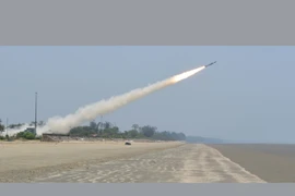 Phiến quân Taliban tại Pakistan sản xuất thành công tên lửa Omar-1