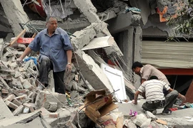 Hai trận động đất cường độ mạnh xảy ra liên tiếp tại Trung Quốc 